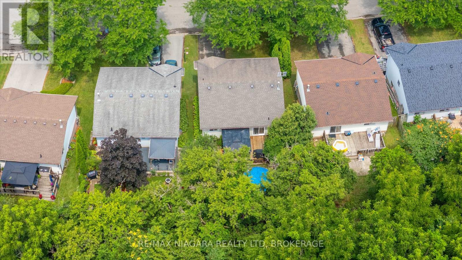 36 HEMLOCK STREET - 44
