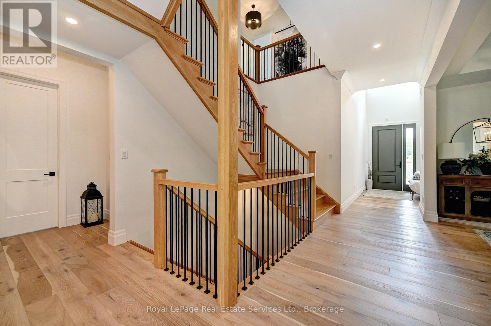 #8 450 BRIDGEPORT ROAD - Image 23