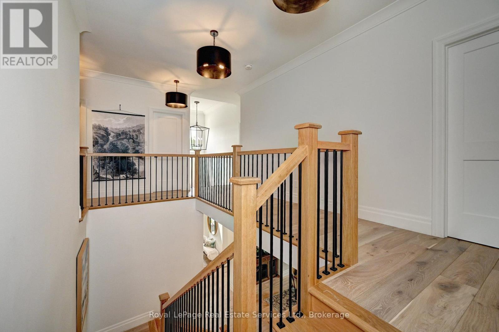 #8 450 BRIDGEPORT ROAD - Image 24