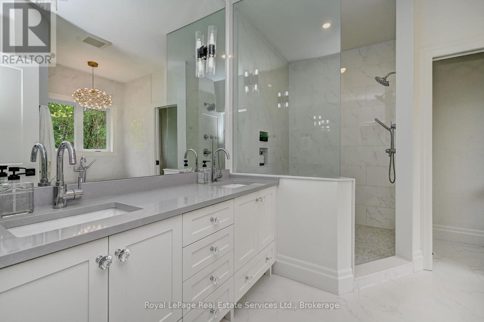 #8 450 BRIDGEPORT ROAD - Image 28