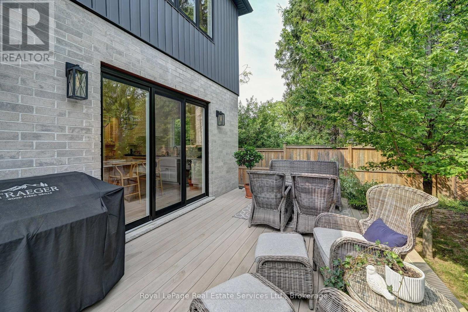 #8 450 BRIDGEPORT ROAD - Image 41