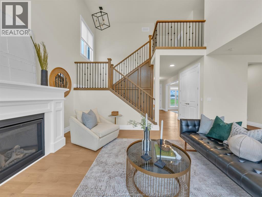 569 HOLBURN - 30