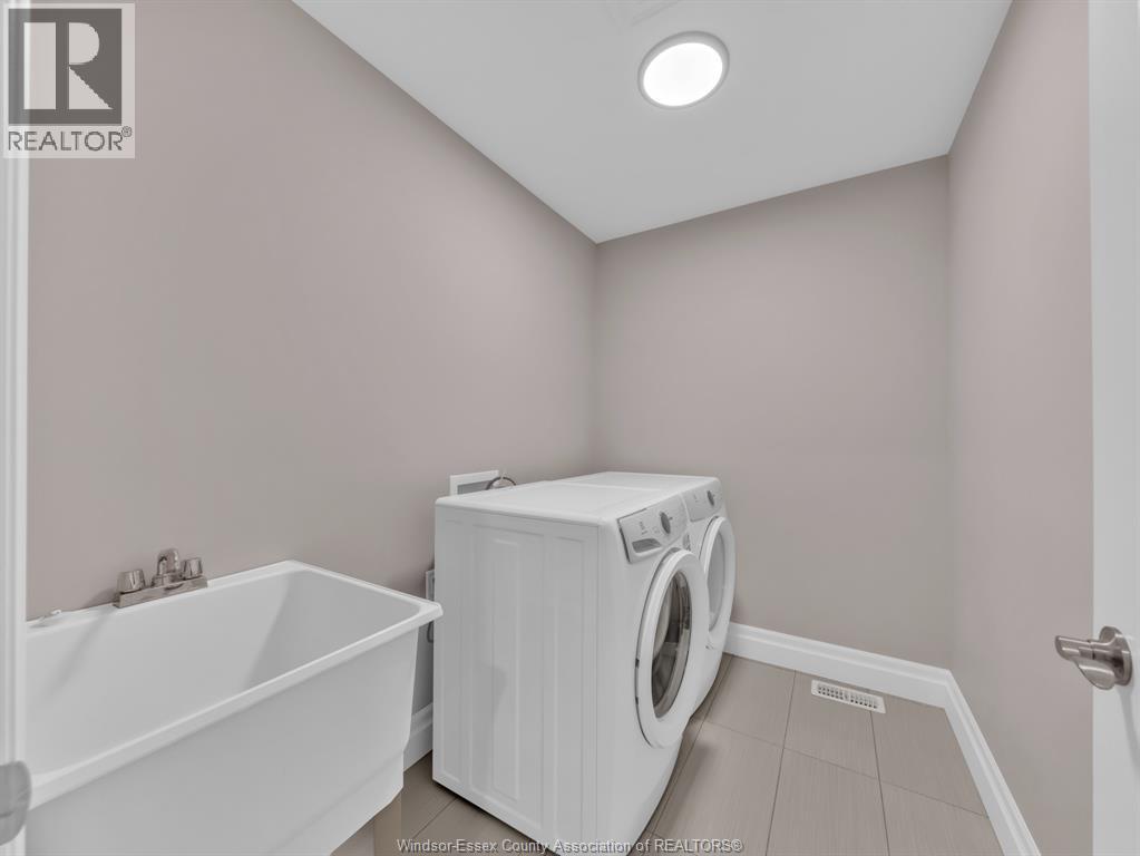 569 HOLBURN - 36