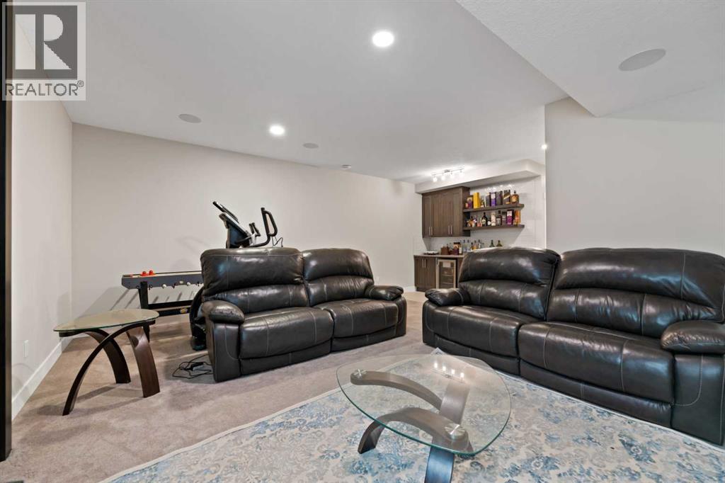 2807 36 Street SW - 33