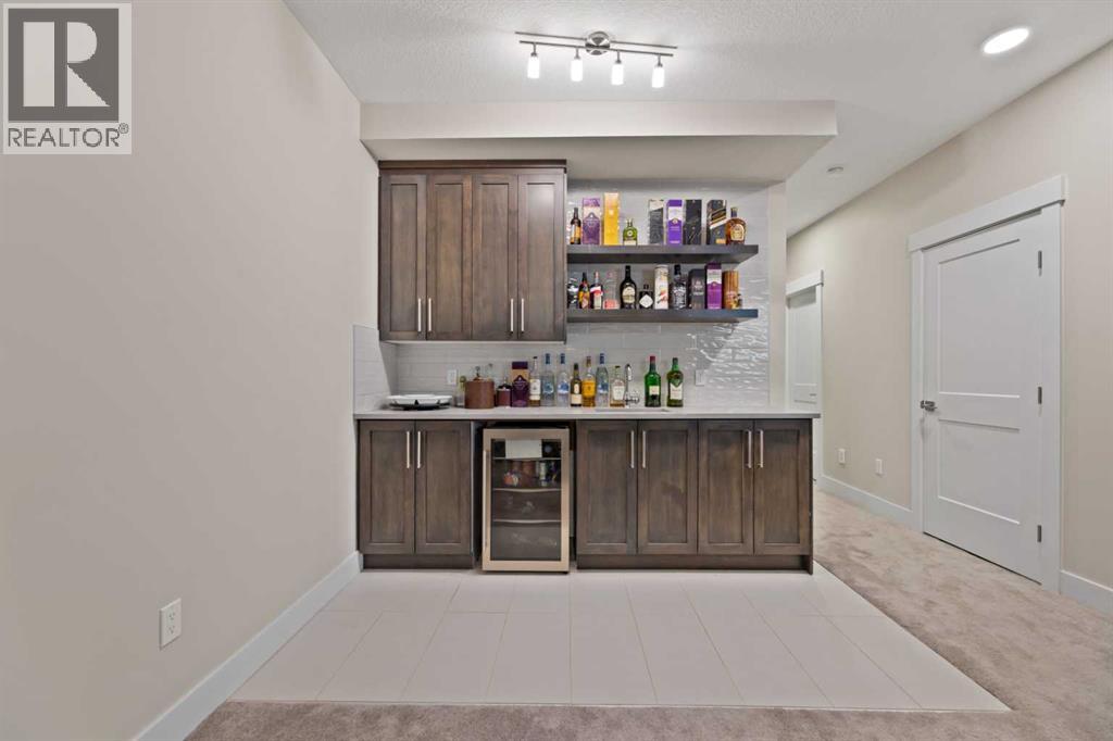 2807 36 Street SW - 34