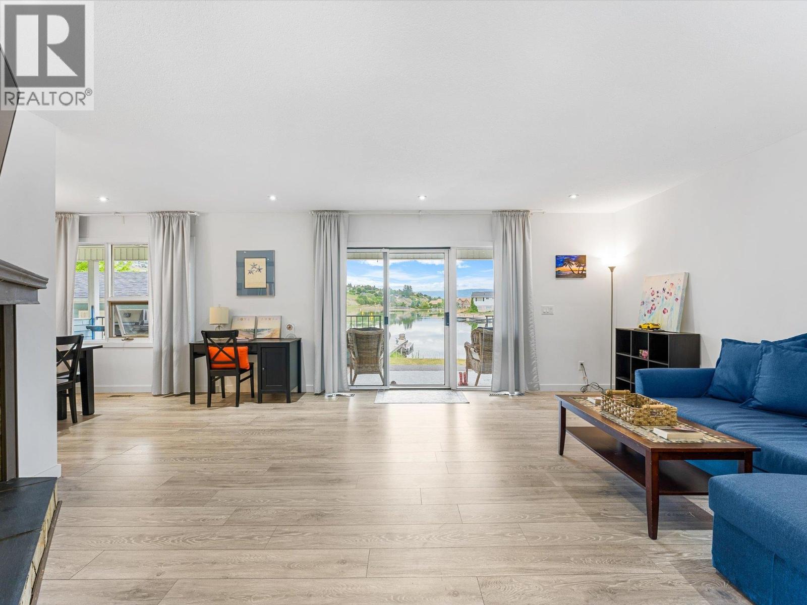  1428 Green Bay Road, West Kelowna