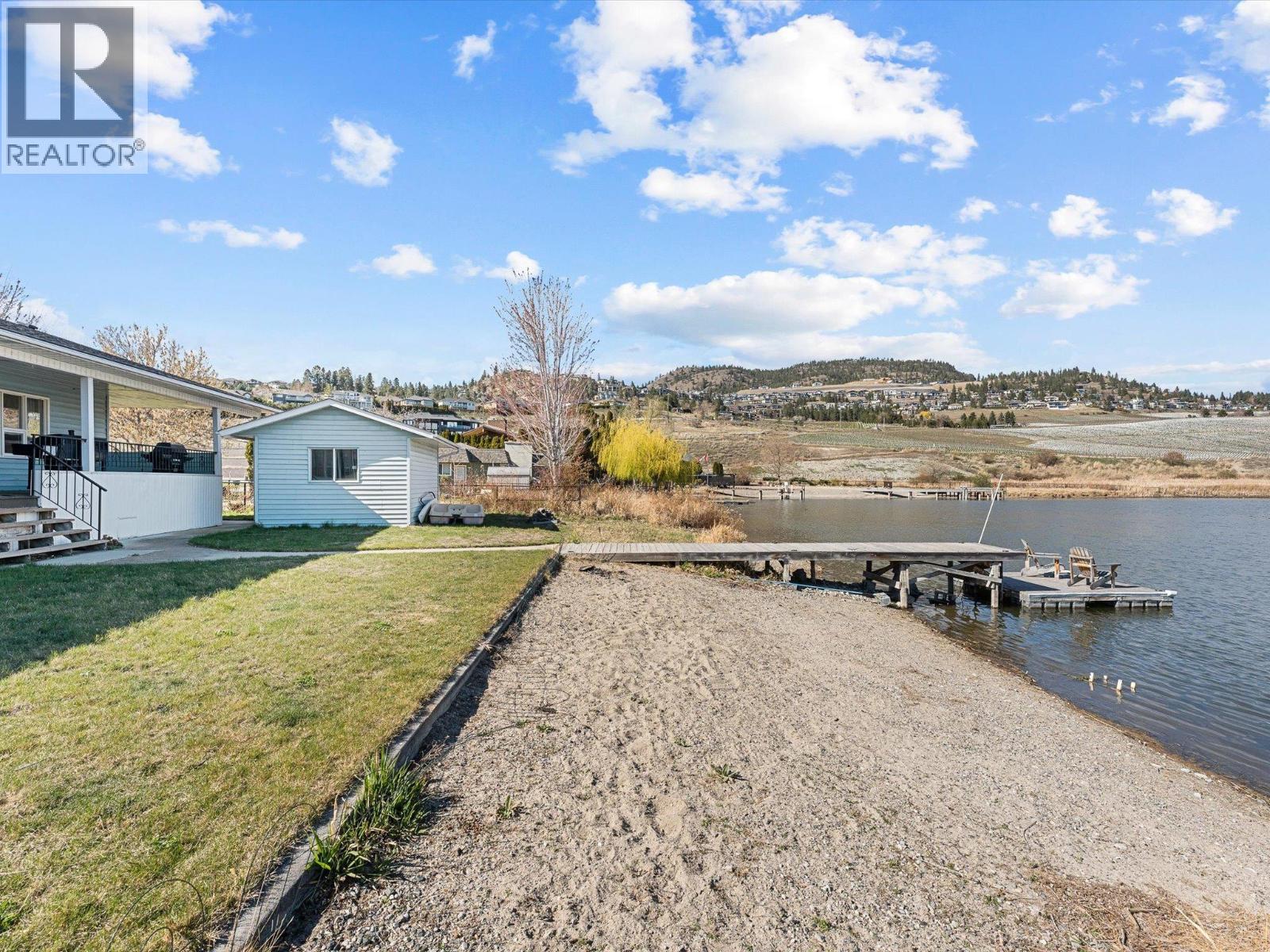  1428 Green Bay Road, West Kelowna