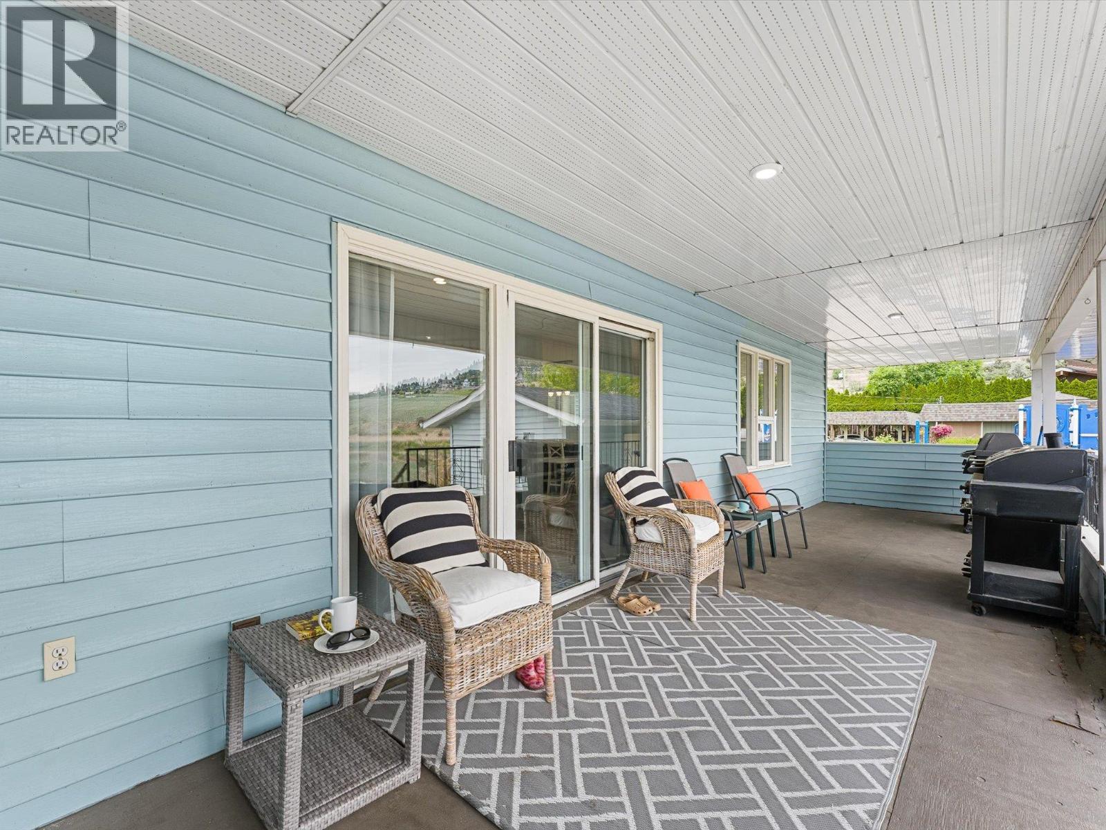  1428 Green Bay Road, West Kelowna