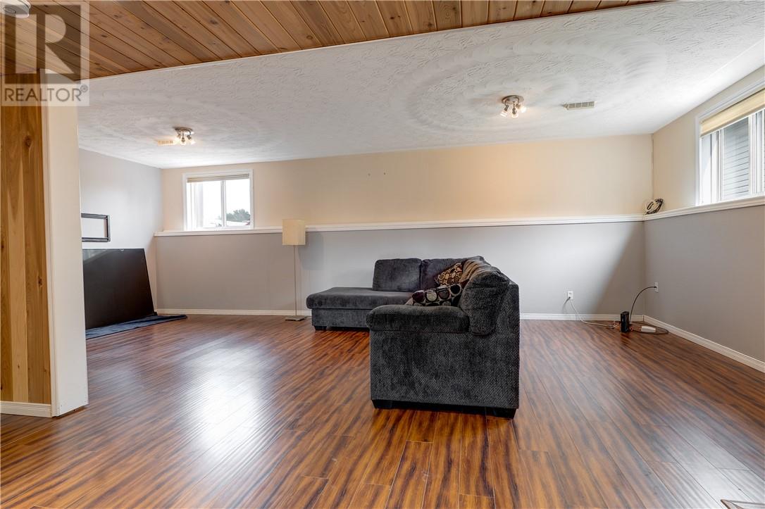 254 Leroux Street - 22