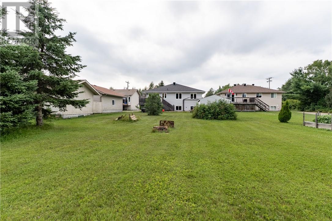 254 Leroux Street - 44