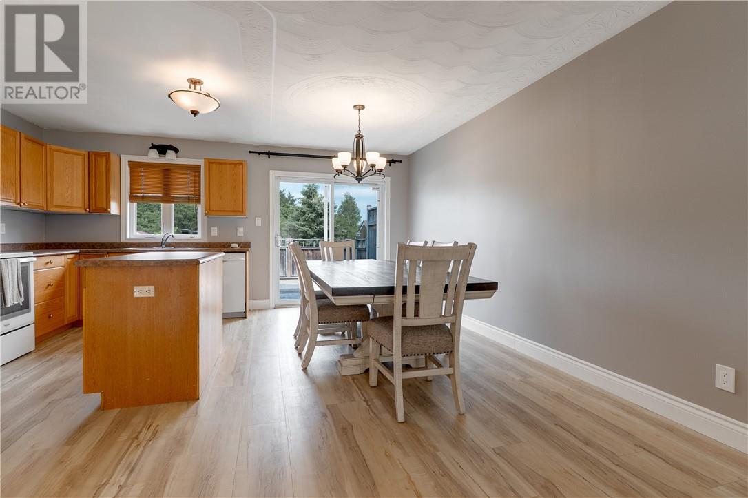 254 Leroux Street - 8