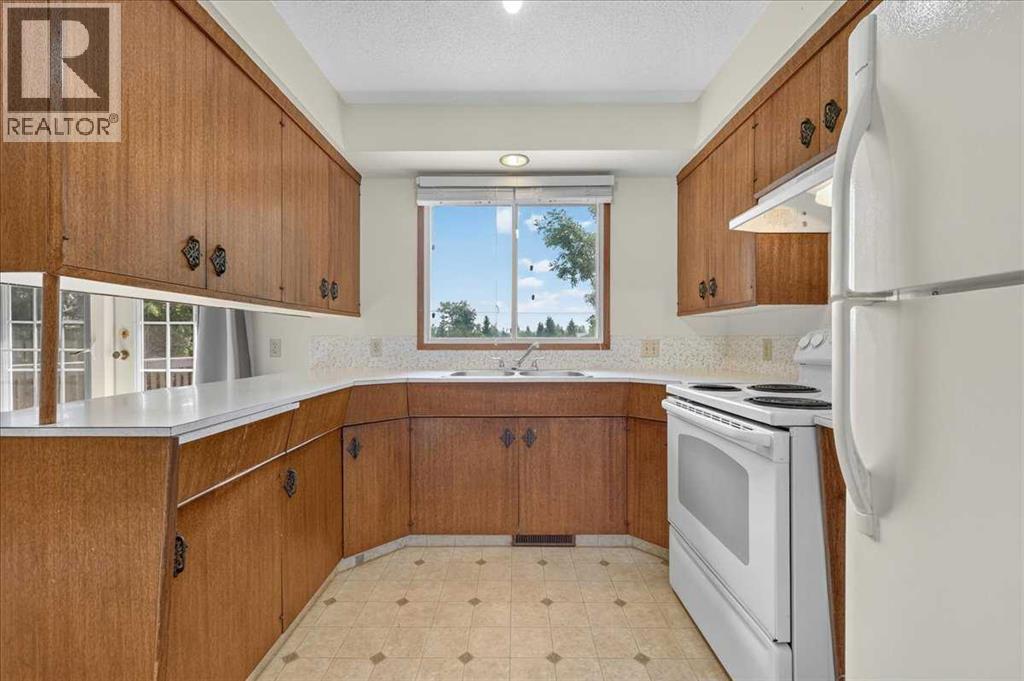 1329 Osler Street - 15