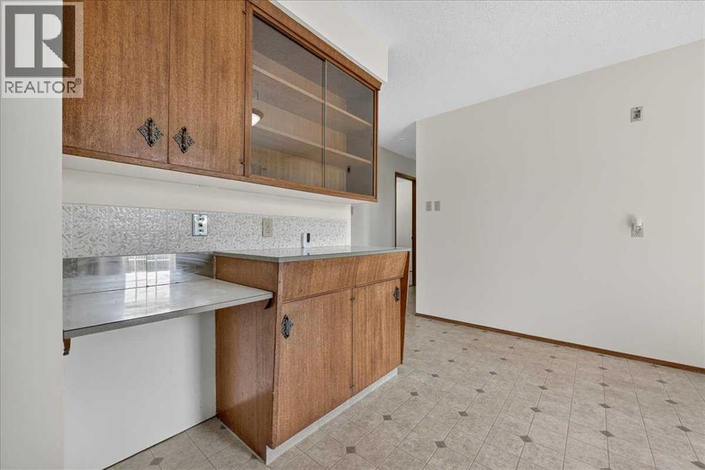 1329 Osler Street - 16