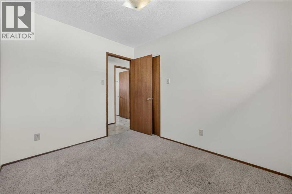 1329 Osler Street - 25