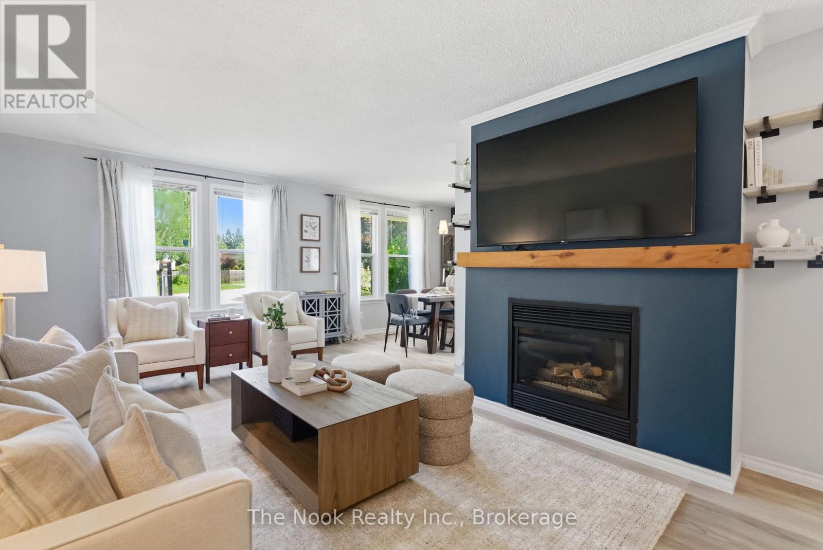 30 DEERPARK CRESCENT - 12