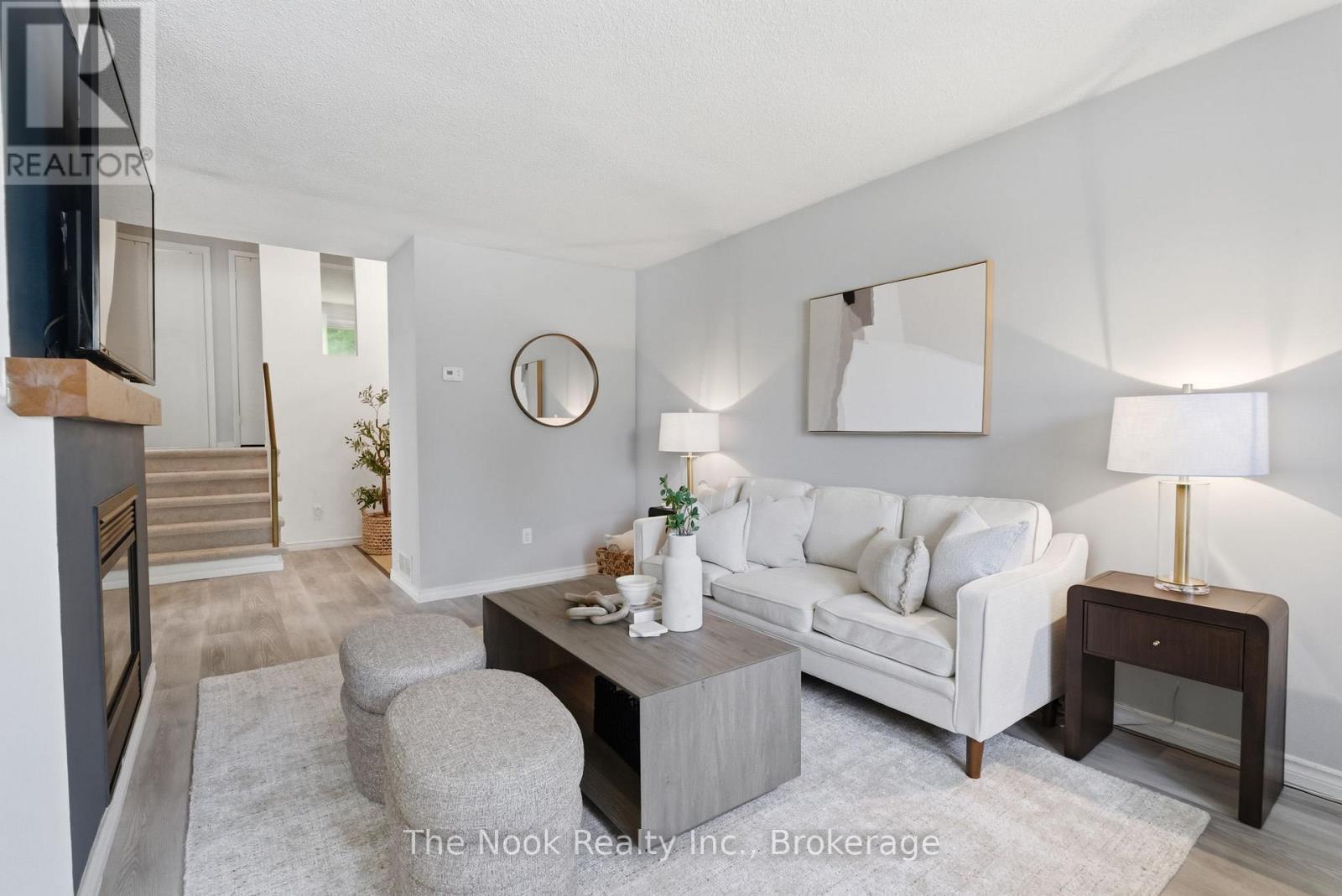 30 DEERPARK CRESCENT - Image 16