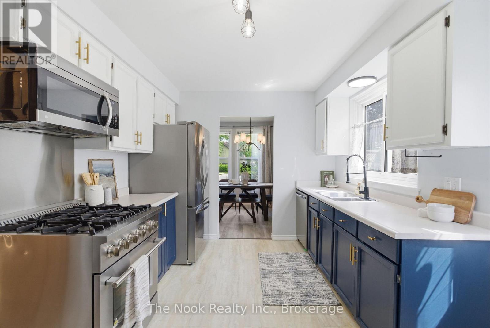30 DEERPARK CRESCENT - Image 20