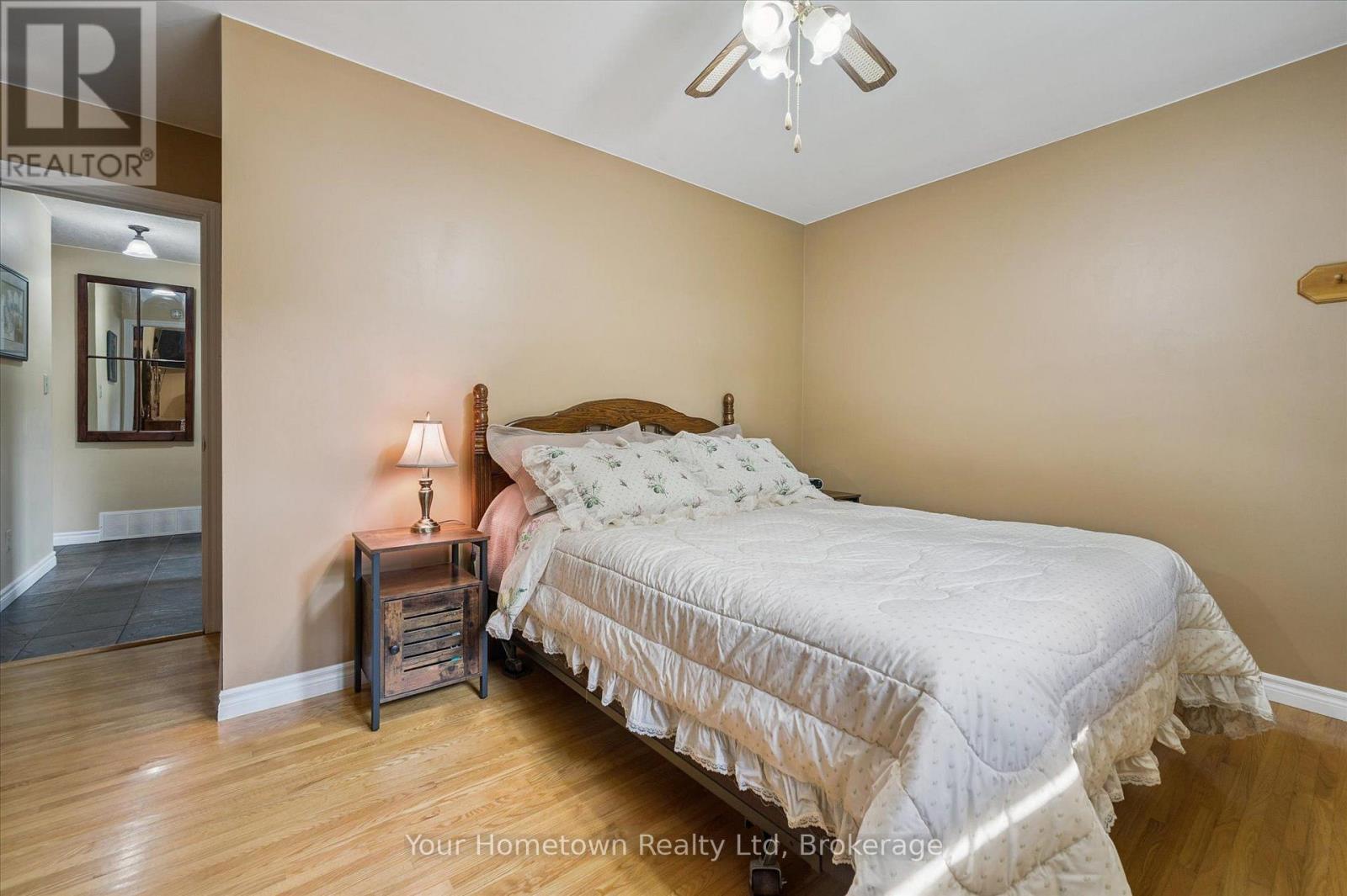 220 COLBORNE STREET - 18