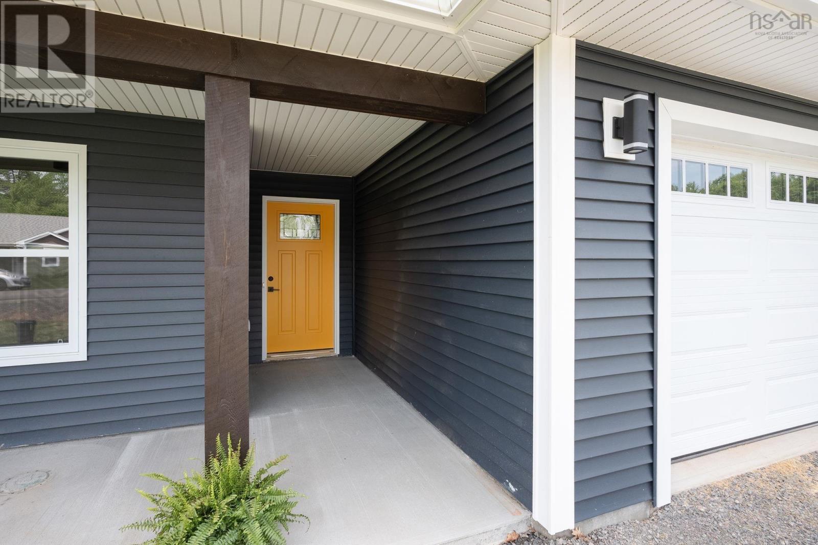 10 Peterson Street - 3