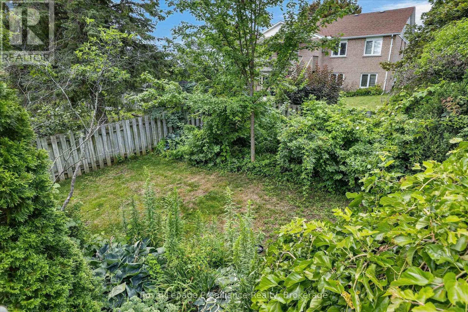 1423 GLENFOREST CRESCENT - 49