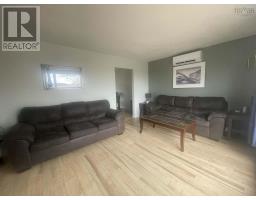 Bedroom - 201 Sydney Road, Port Hawkesbury, NS B9A3A8 Photo 7