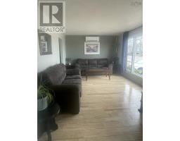 Bedroom - 201 Sydney Road, Port Hawkesbury, NS B9A3A8 Photo 8