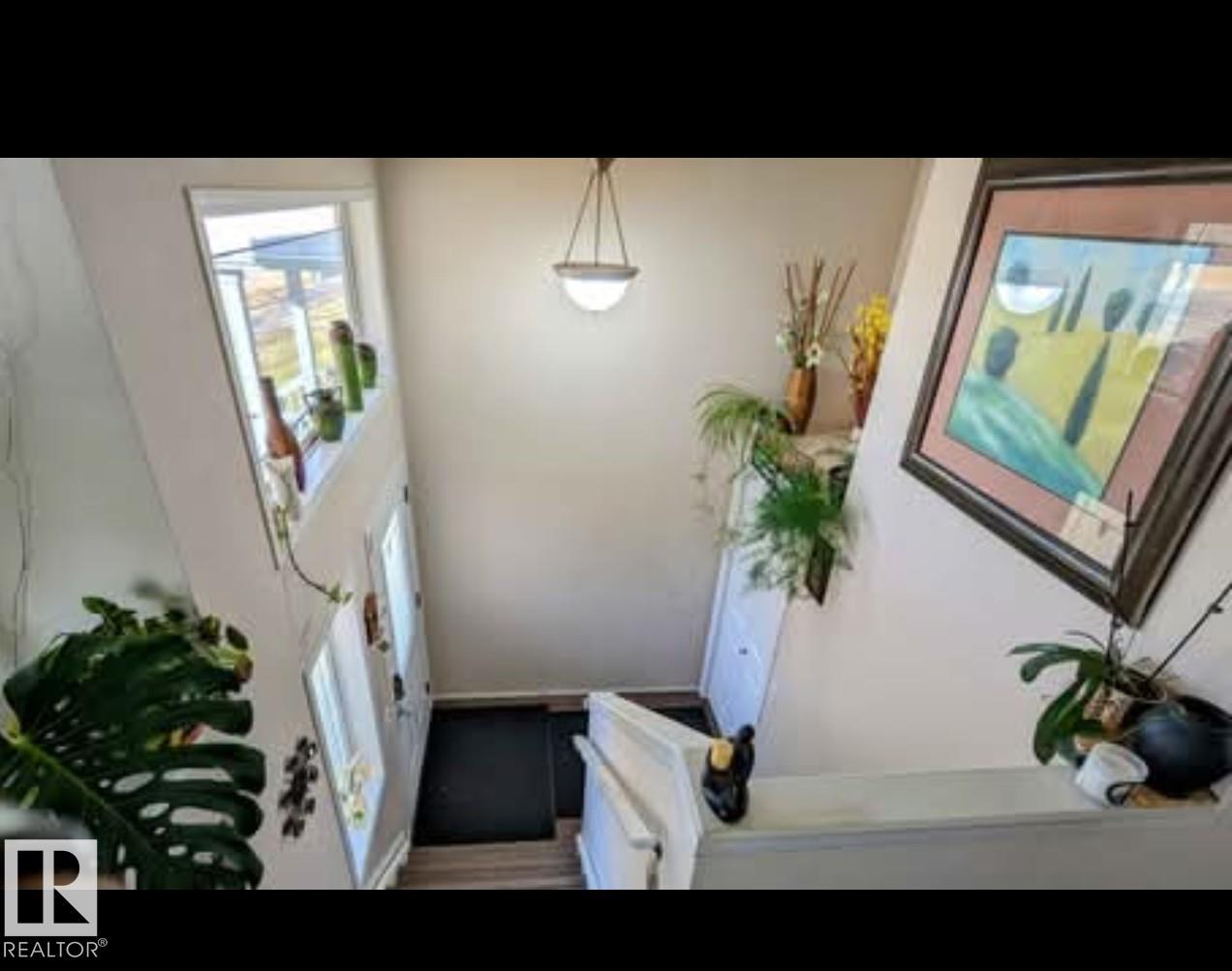 17231 91 Street NW - Photo 8