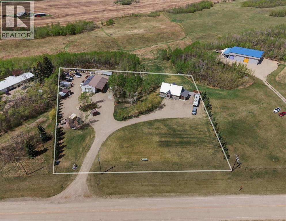 30 3036006 Highway 2 Service Road South