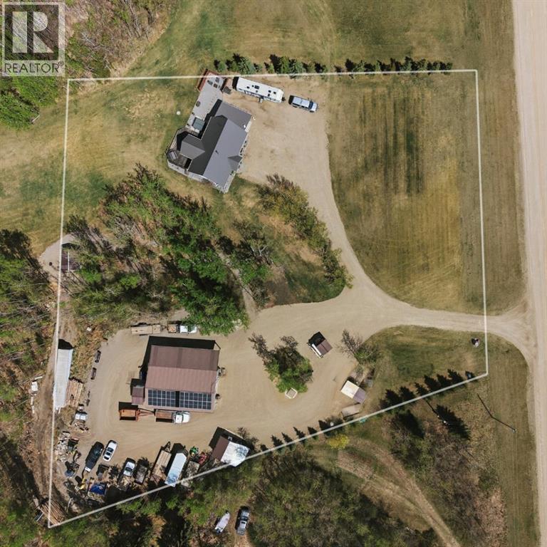 30 3036006 Highway 2 Service Road South - Photo 48