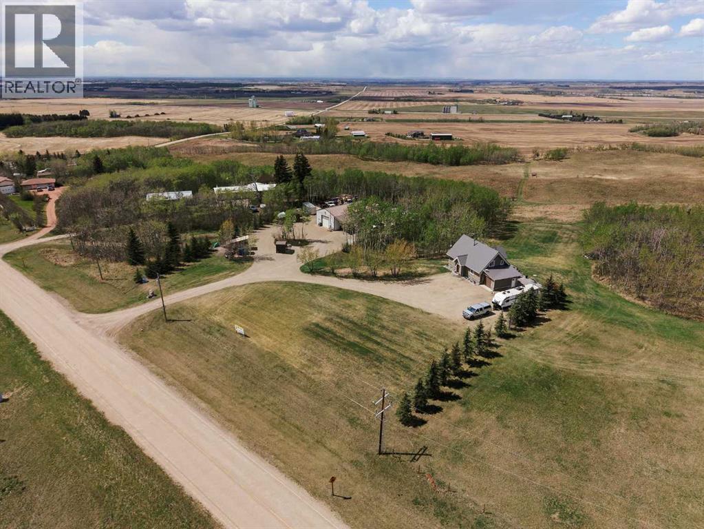 30 3036006 Highway 2 Service Road South - Photo 42