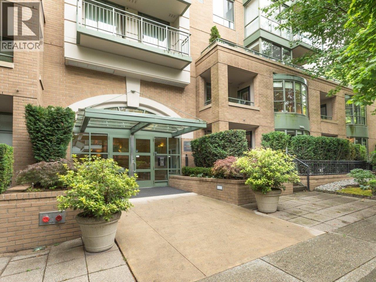 701 2288 PINE STREET, Vancouver