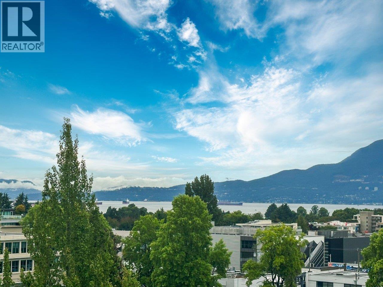 701 2288 PINE STREET, Vancouver