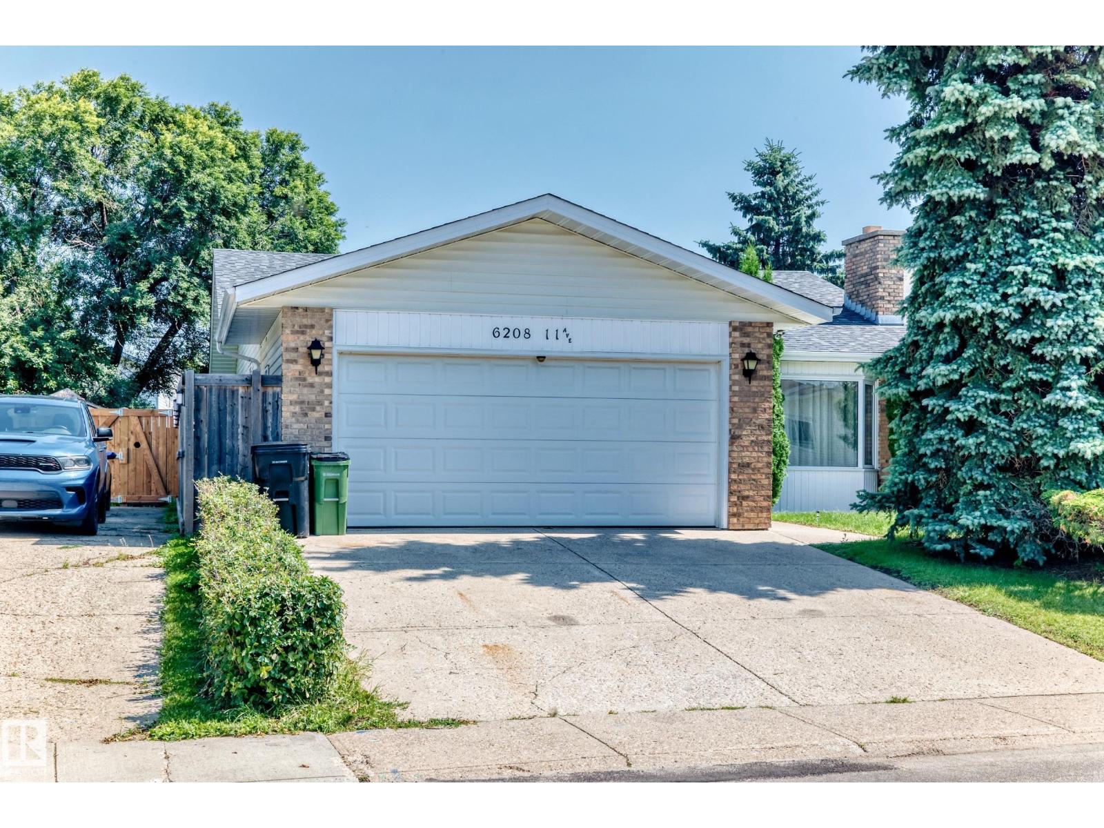 6208 11 Ave NW NW, Sakaw, Edmonton photo 1