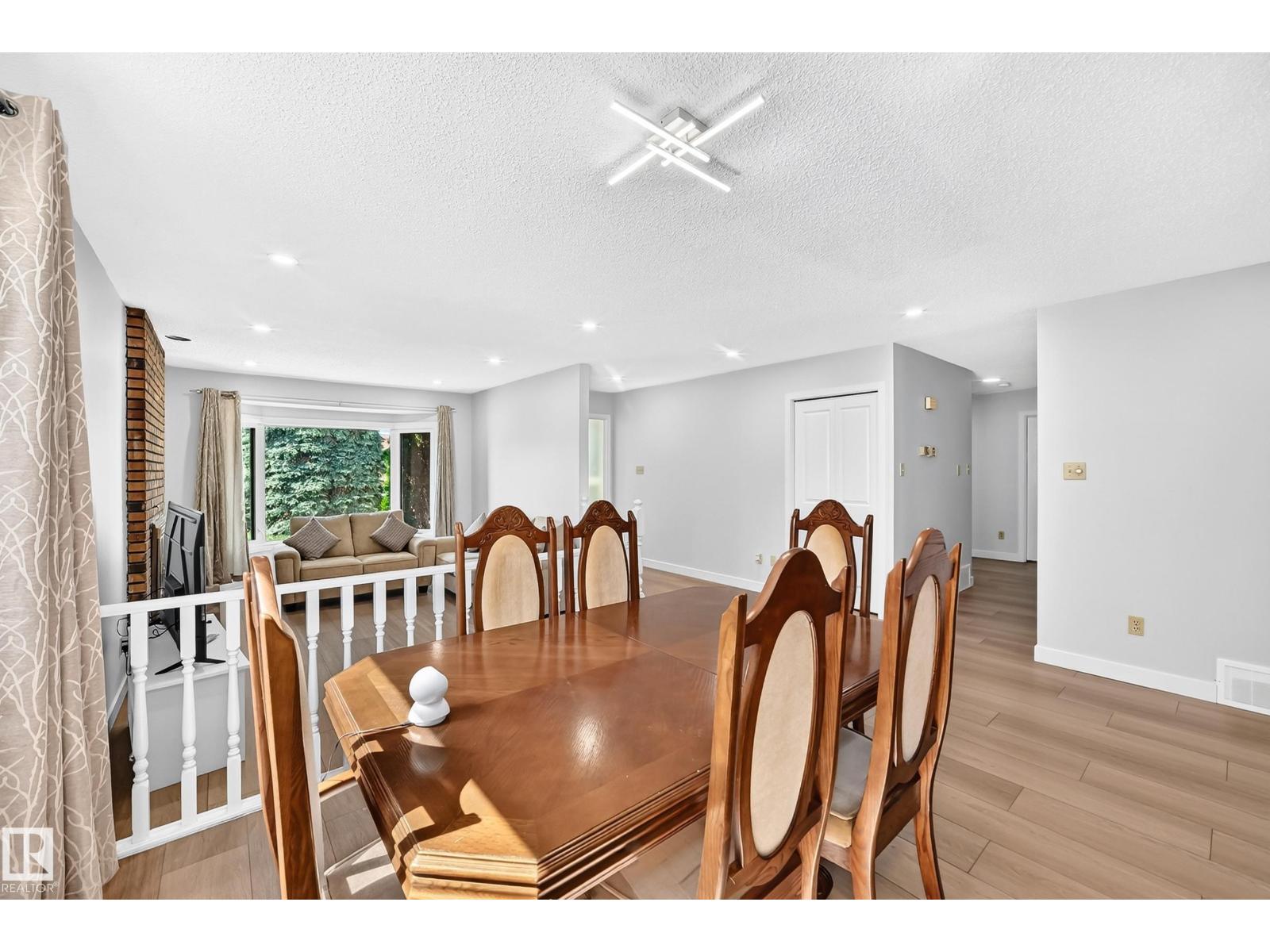 6208 11 Ave NW NW - 22