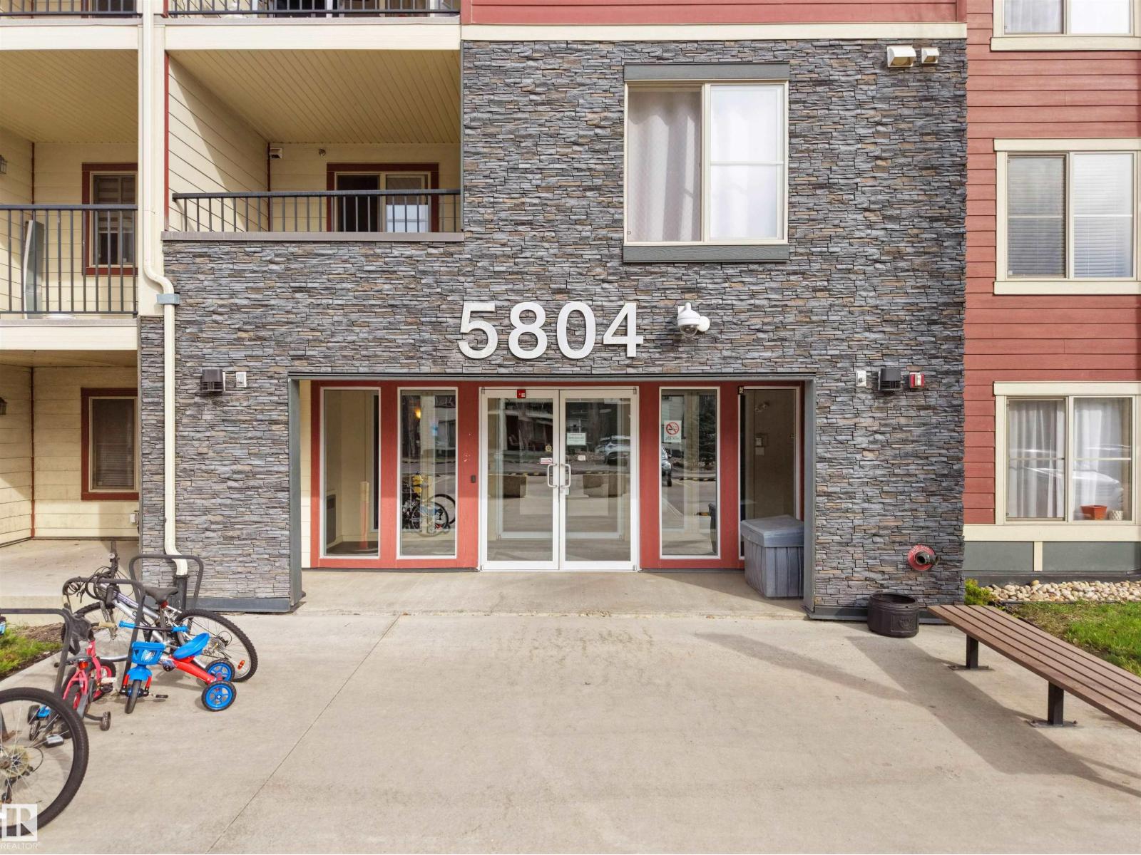 #220 5804 MULLEN PL NW, MacTaggart, Edmonton photo 2