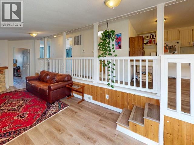 42-4500 CLARIDGE ROAD - 5