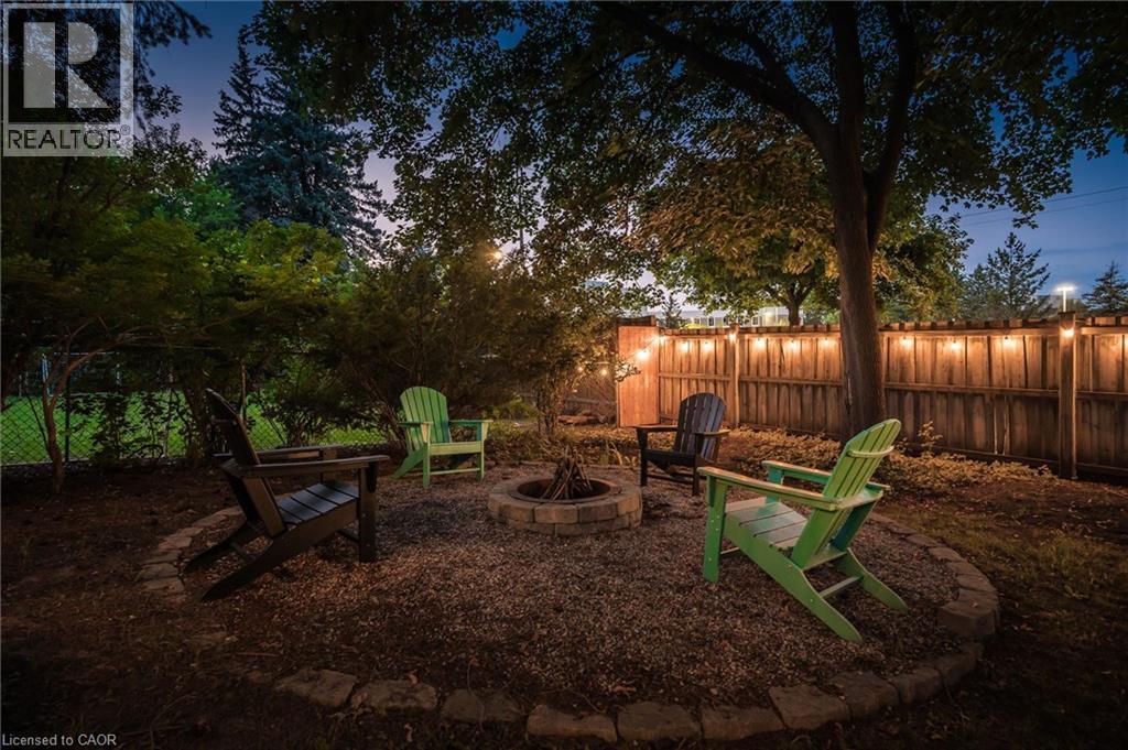 130 IROQUOIS Place - Image 43