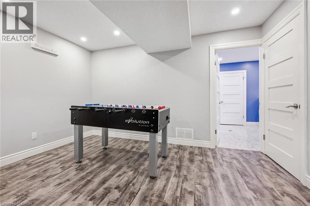 130 IROQUOIS Place - Image 33