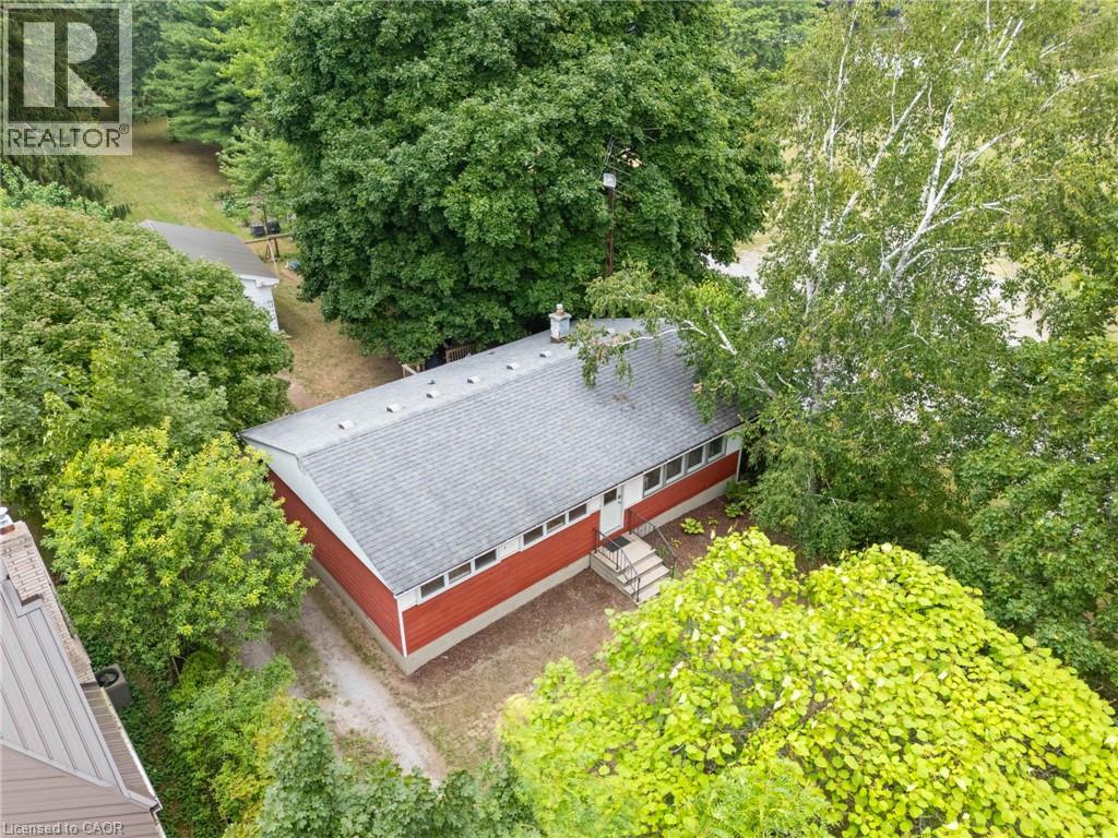 14 HILLCREST Road - Image 4