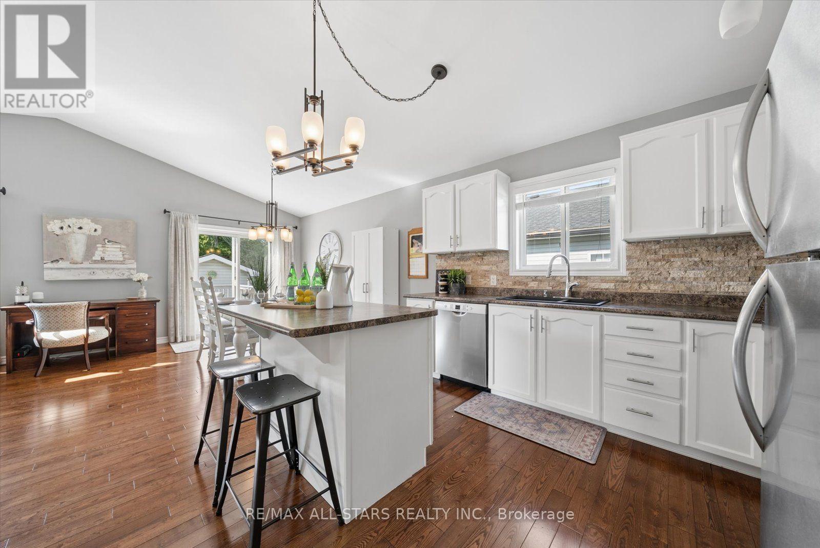 1008 METRO ROAD N - Image 10