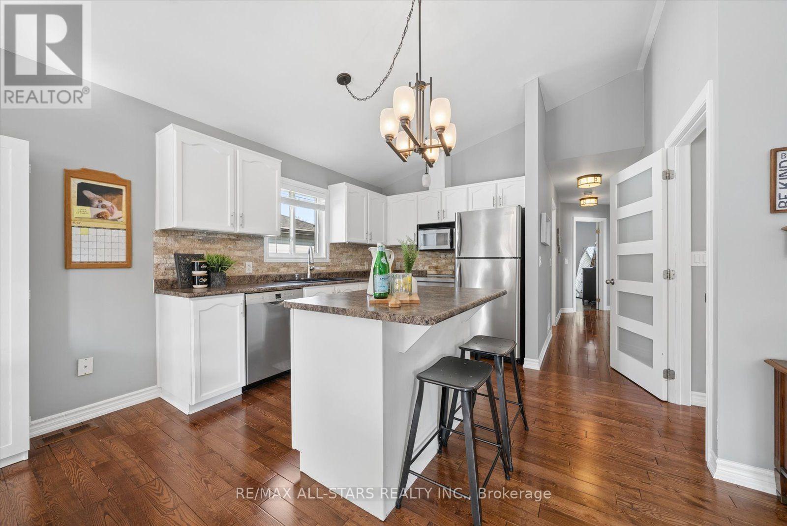 1008 METRO ROAD N - Image 11