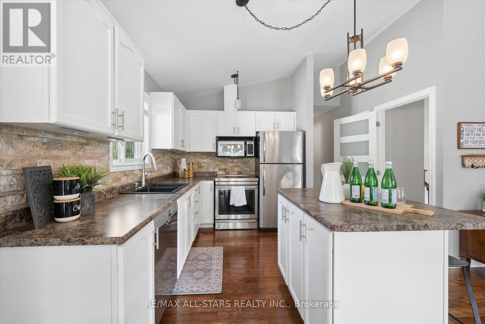 1008 METRO ROAD N - Image 12