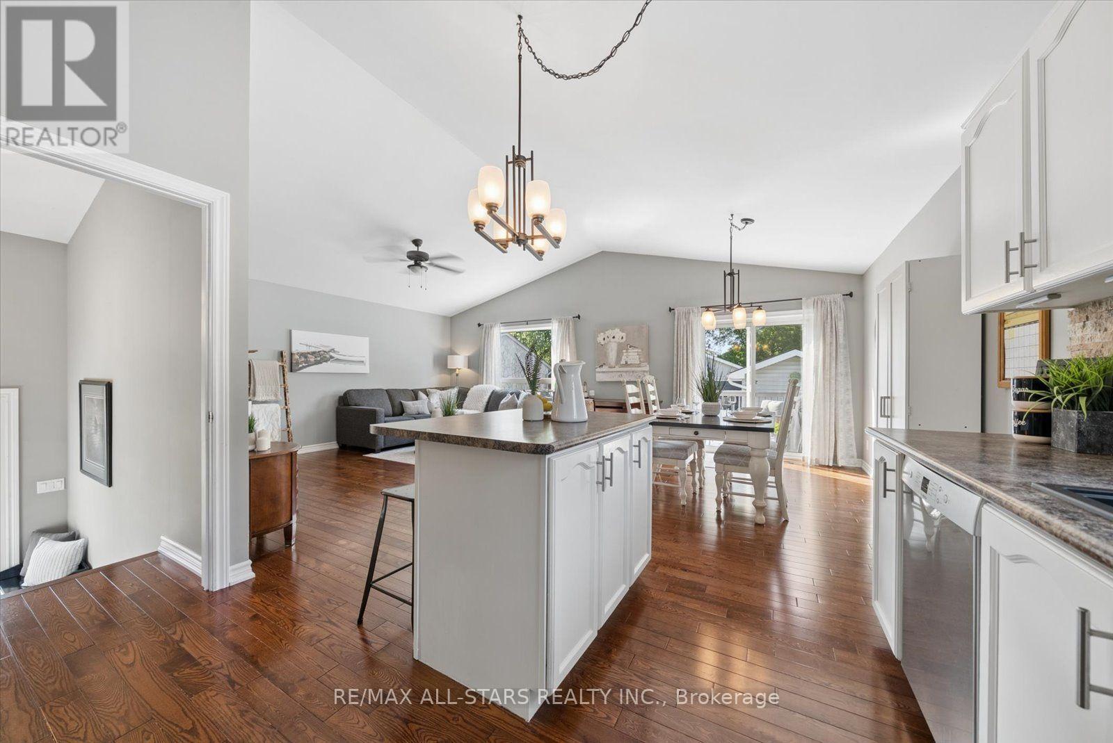 1008 METRO ROAD N - Image 14