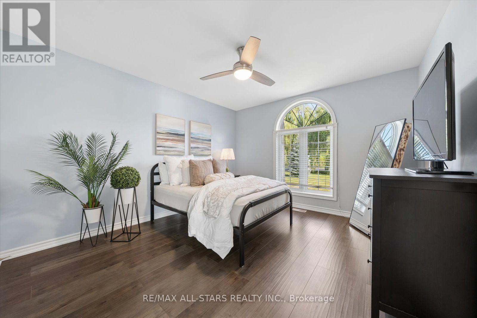 1008 METRO ROAD N - Image 15