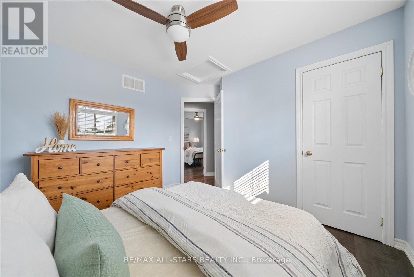 1008 METRO ROAD N - Image 20