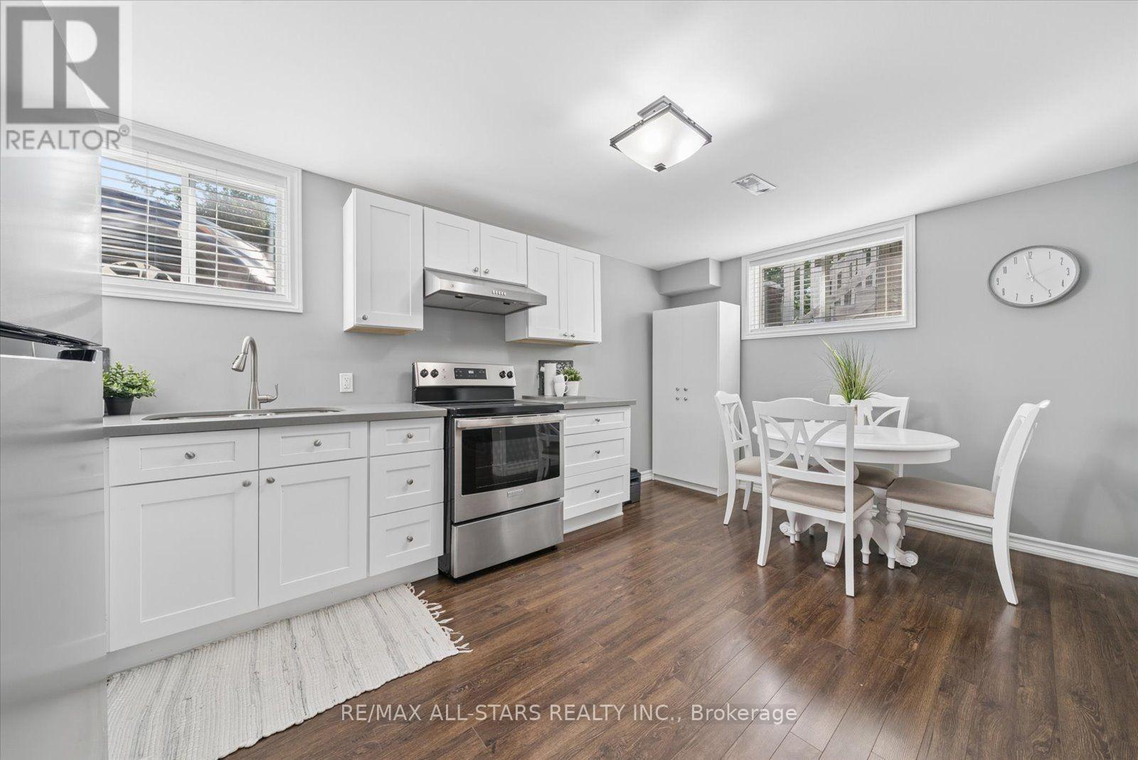 1008 METRO ROAD N - Image 26