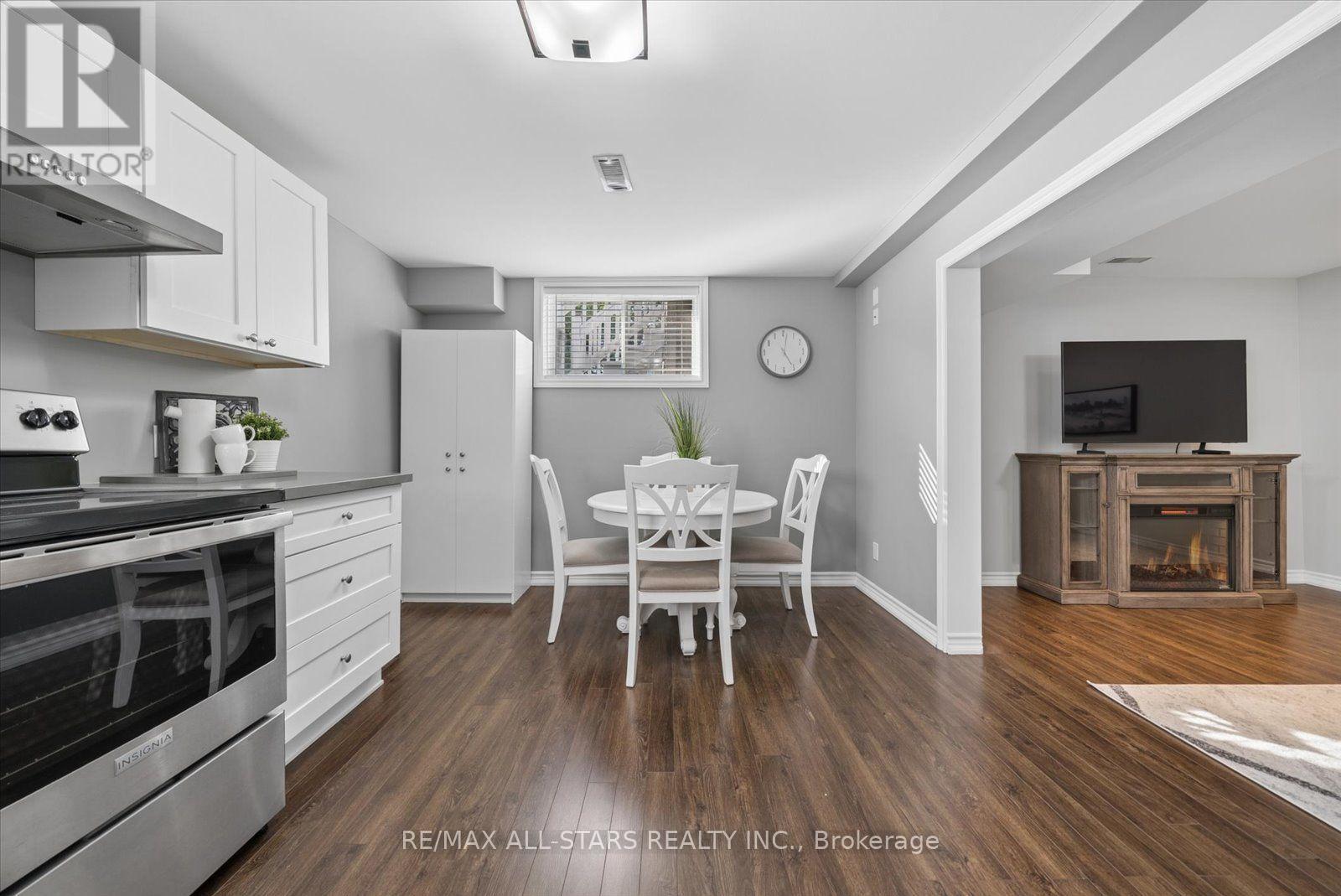 1008 METRO ROAD N - Image 28