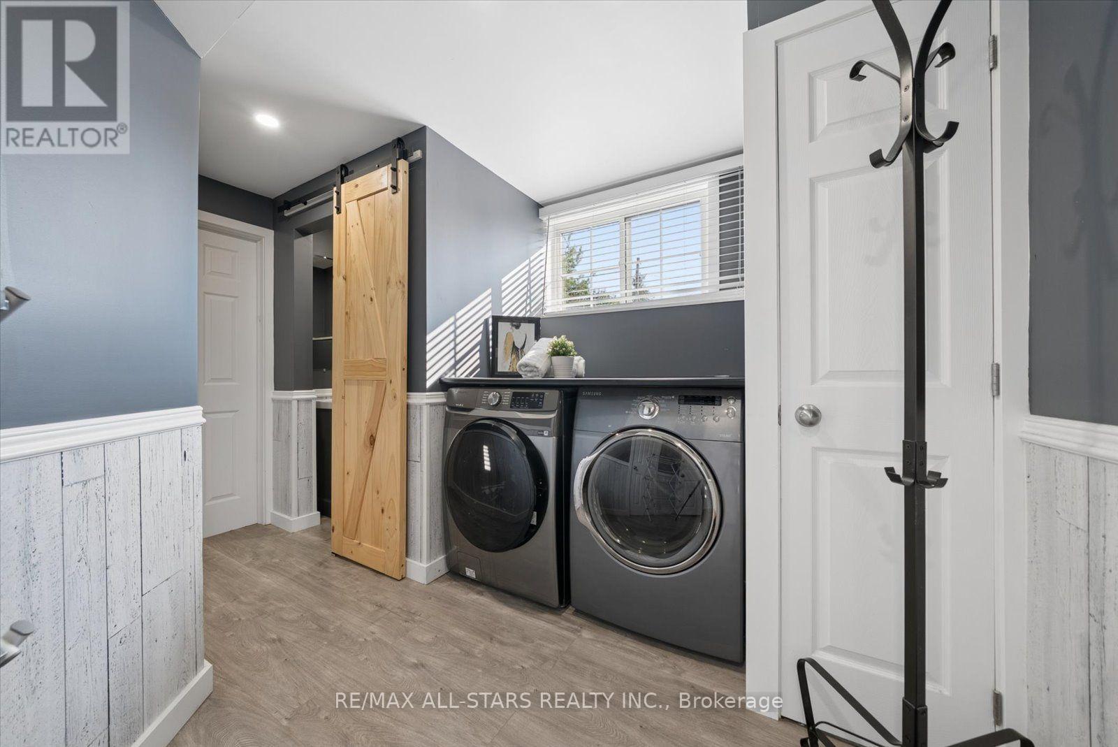 1008 METRO ROAD N - Image 32