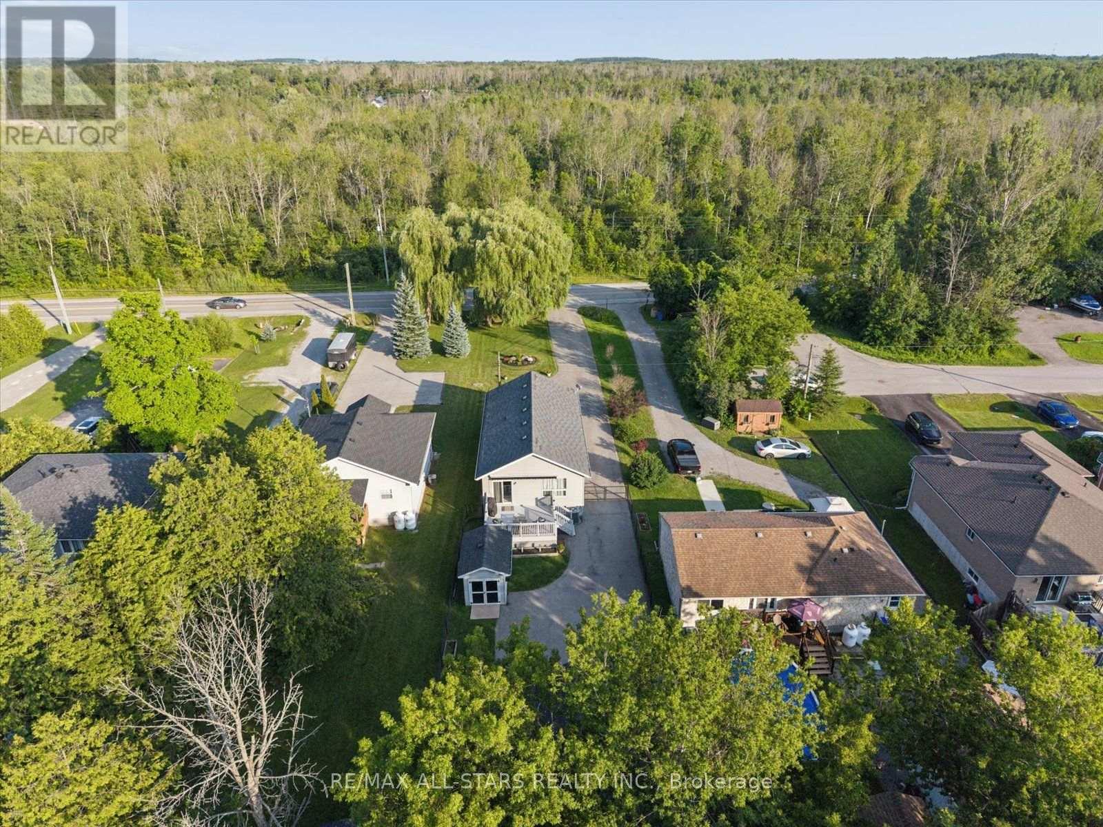 1008 METRO ROAD N - Image 42