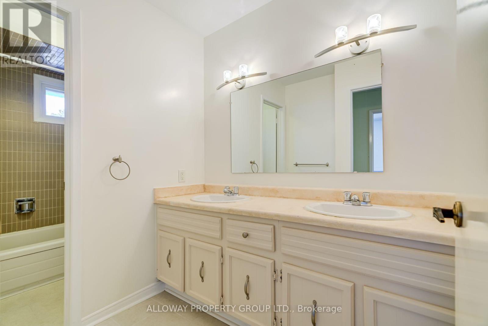 32 REESORVILLE ROAD - Image 31